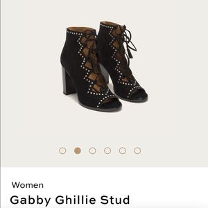 New- Frye gabby stud heels